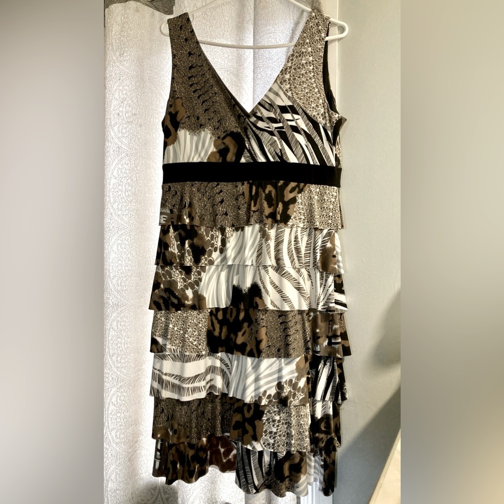 Frank Lyman Design Black and White Ruffled Tiered Sundress